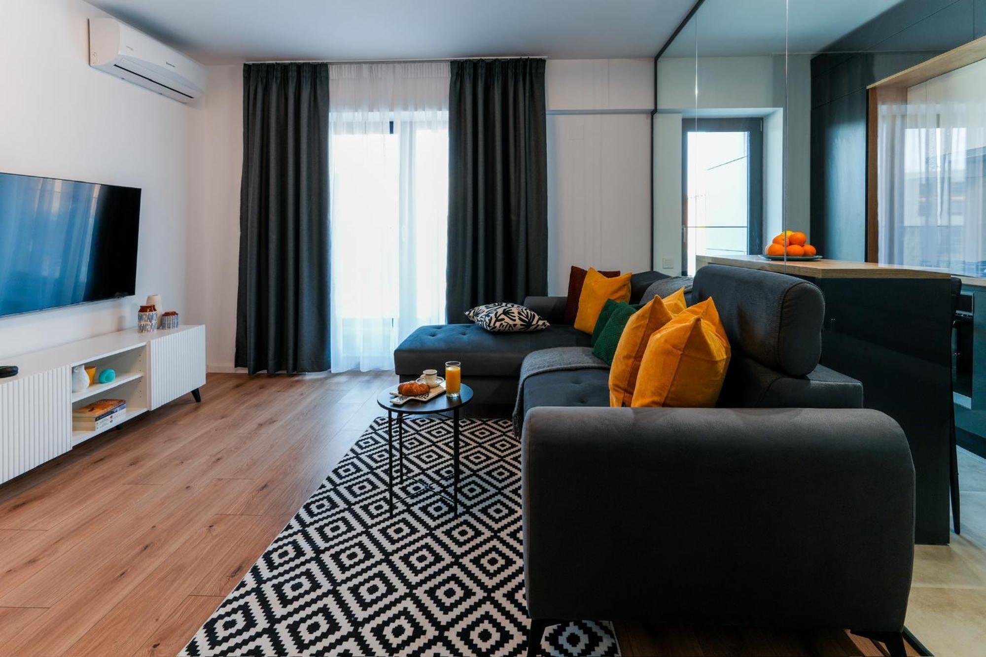 Sandra - Park-View Apt With Balcony & Parking 부쿠레슈티 외부 사진